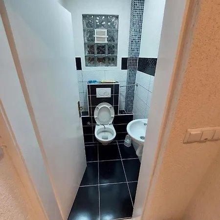 Apartament De La Pyramide Du Soleil