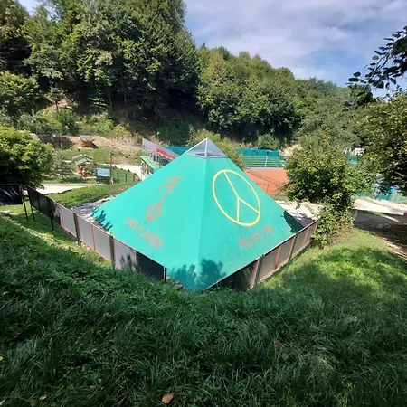 De La Pyramide Du Soleil 公寓 维索科