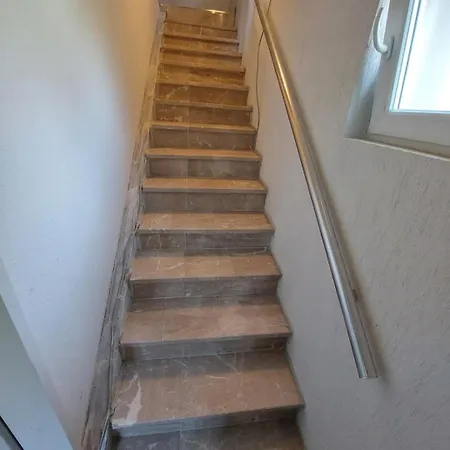 De La Pyramide Du Soleil 公寓 *